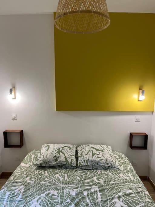 Le Chaleureux Luchonnais Apartment Bagneres-de-Luchon ภายนอก รูปภาพ