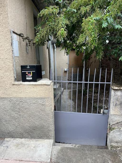 Le Chaleureux Luchonnais Apartment Bagneres-de-Luchon ภายนอก รูปภาพ